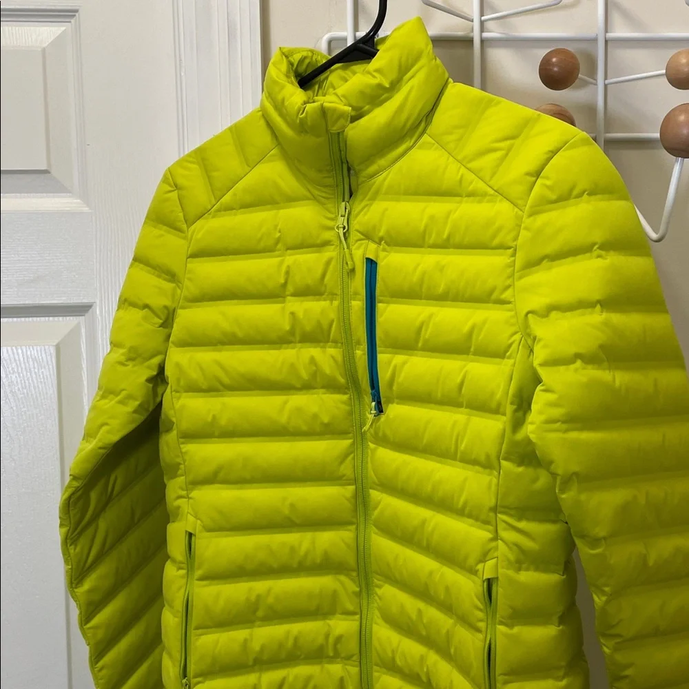 Mountain Hardwear - Outdoor Hard Shell Puffer Jacket - Lime Green - Small - Picture 2 of 10